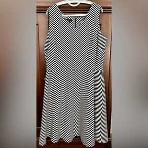 Talbots Navy and White Fit & Flare Dress Sleeveless V- Neck